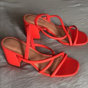 Old Navy Women's Bright Red Block Heels